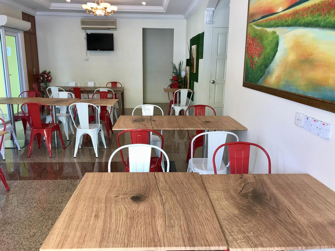 Pine Garden Hotel Kuching, Kuching