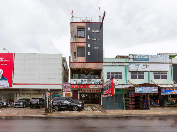 OYO 3420 Alex Hostel, Palembang