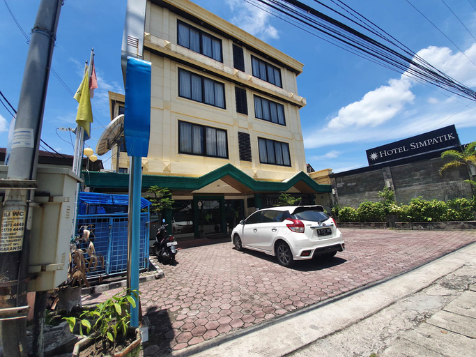 Exterior & Views 2, OYO 3521 Hotel Simpatik, Balikpapan