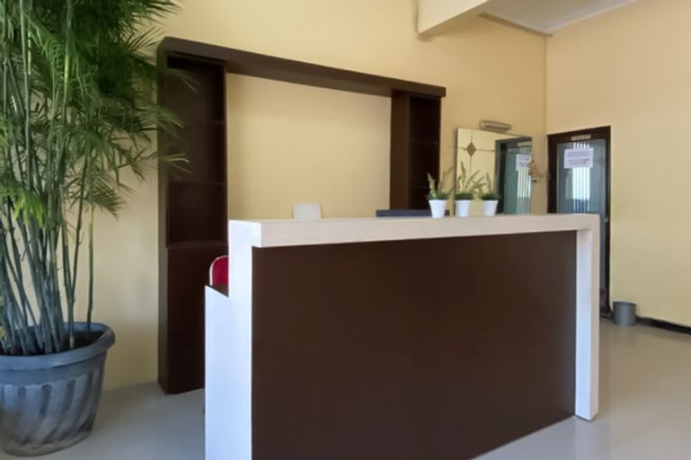 RedDoorz near Bukit Darmo Golf, Surabaya