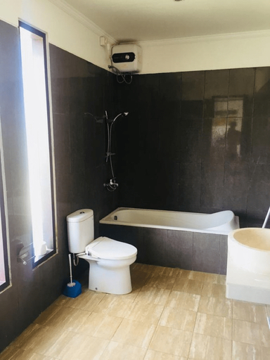 Temuku Keramas Beach Suite, Gianyar