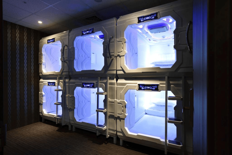 UZ Airport Capsule Hotel, Johor Bahru