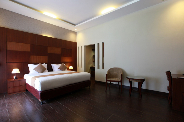 Green Tropical Village Hotel and Resort, Belitung