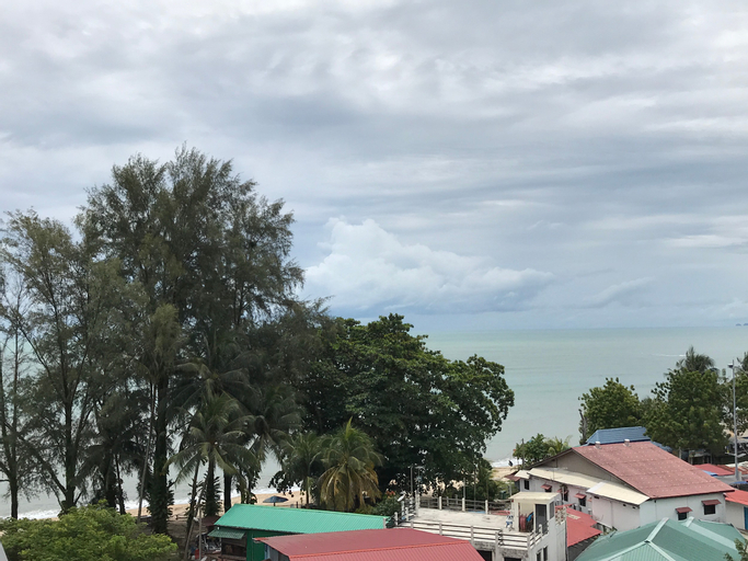 By The Sea @ Cozy Beachfront Home Batu Ferringhi, Pulau Penang