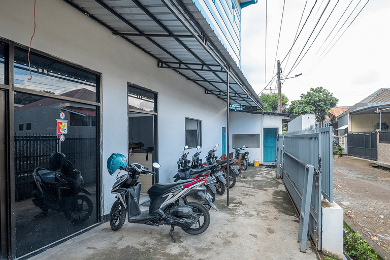 OYO 2775 Rf Homestay, Maros