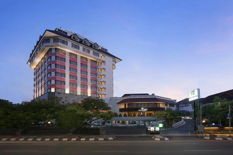 Hotel Santika Premiere Semarang, Semarang