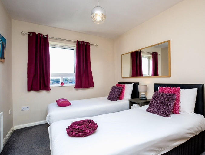 Bedroom 3, Belfast Penthouse & Apartments by Ultra Urban, Belfast