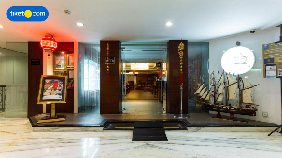 Public Area 11