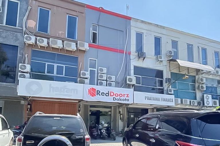 RedDoorz @ Darmo Surabaya, Surabaya