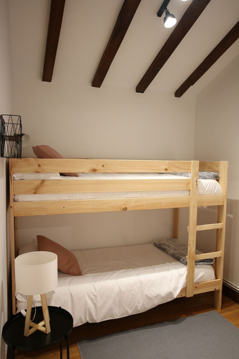Others 5, Hostal Rural Iruso, Navarra