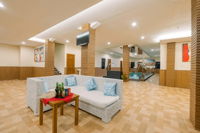 Others 5, Caroline Hostel, Badung