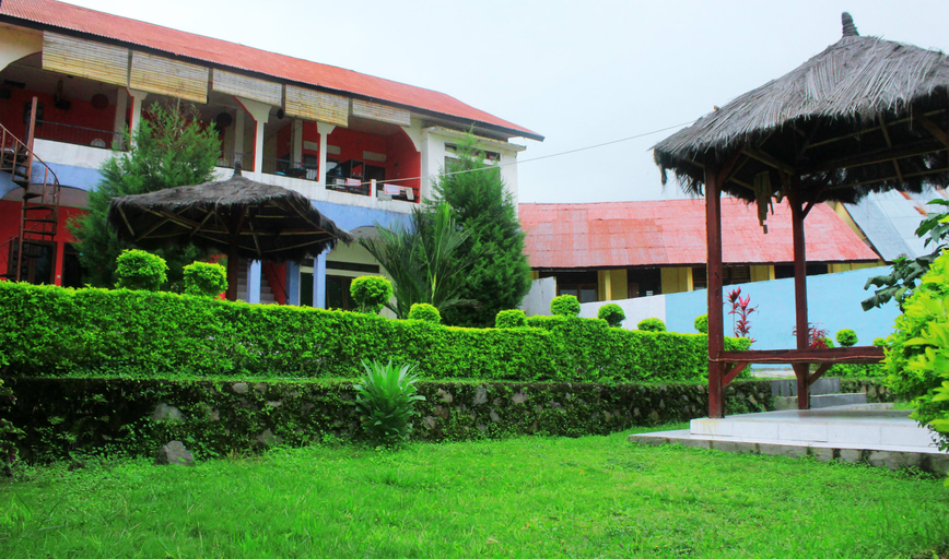 Exterior & Views, Hotel FX 72 Ruteng, Manggarai