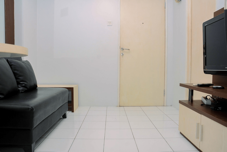 Compact and Cozy 2BR Kalibata City Apartment By Travelio, Jakarta Selatan