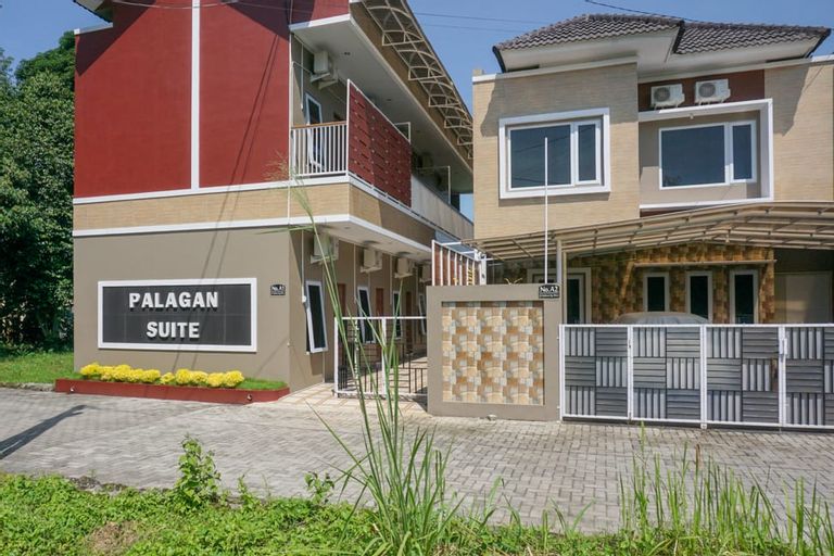 KoolKost Female Syariah near STIM YKPN Yogyakarta (Minimum Stay 6 Nights), Sleman