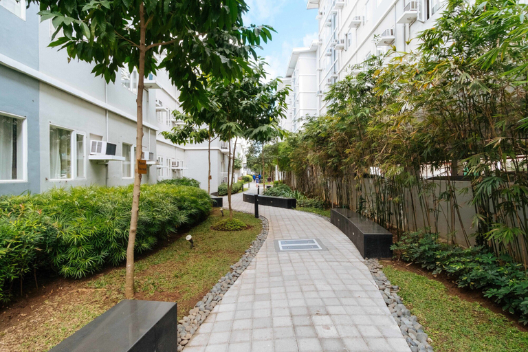 Exterior & Views 2, RedDoorz Premium @ SMDC Fairview, Quezon City