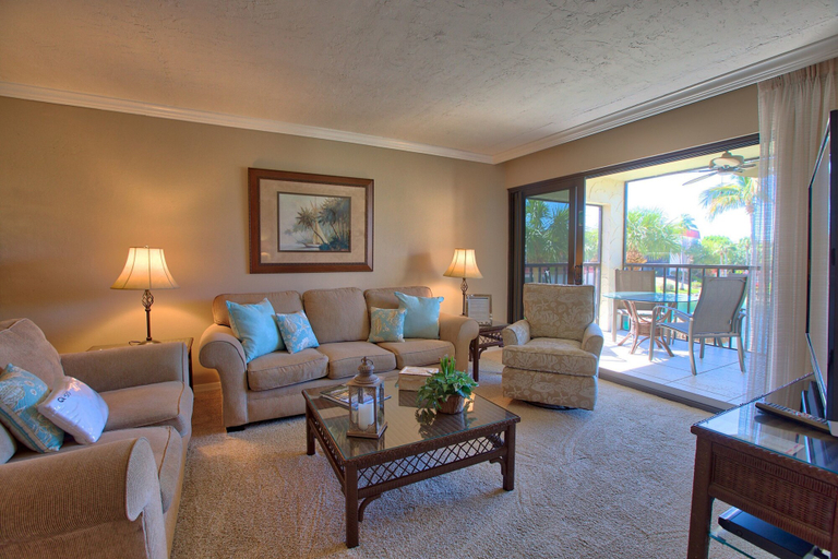 Others 5, Pointe Santo D27 2 Bedroom Condo, Lee