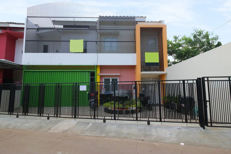 Mutiara Bintaro by TwoSpaces, South Tangerang