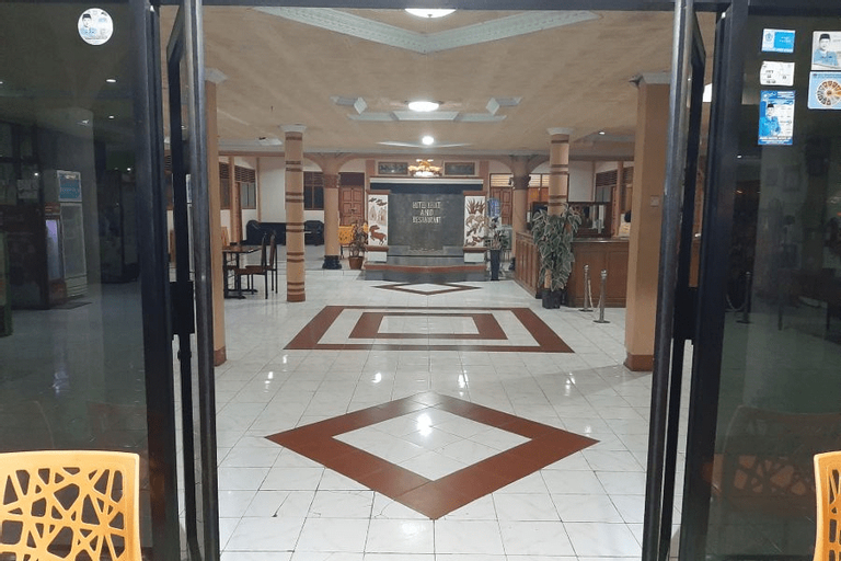 OYO 3272 Afiat Hotel, Maros