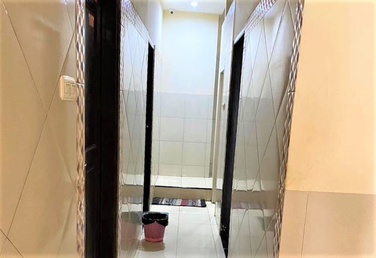 Others, Vetran 42 Homestay, Makassar
