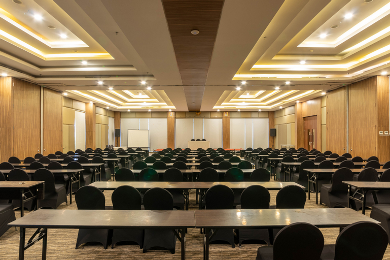 Antero Hotel Jababeka, Cikarang
