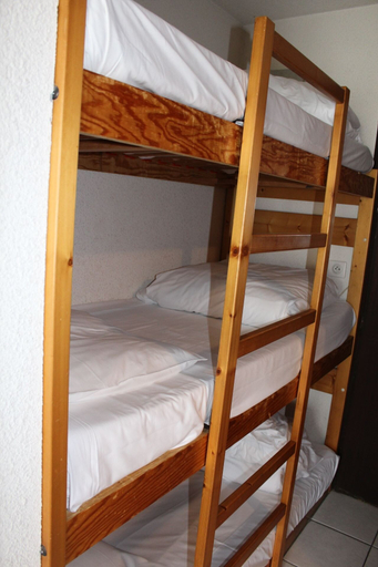 Bedroom 3, Hotel**residence BEAR, Pyrénées-Orientales