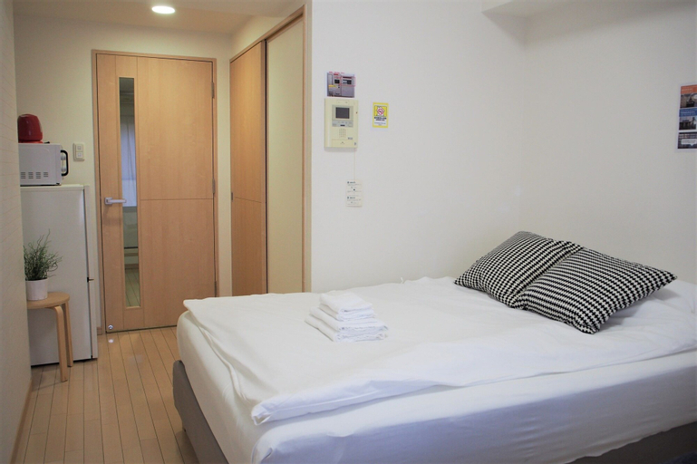 City Street Inn 306 PH274, Osaka