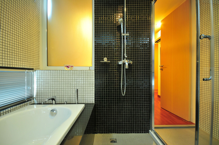 Win Long Place Serviced Apartment, Bang Rak