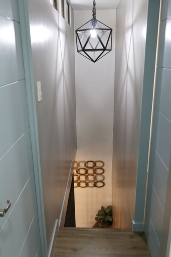 Public Area 2, Fort Victoria BGC Netflix 25M WiFi, Taguig