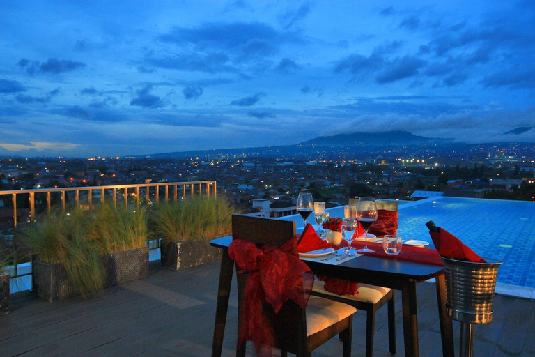 West Point Hotel Bandung, Bandung