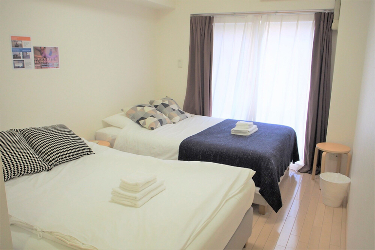 City Street Inn 306 PH274, Osaka