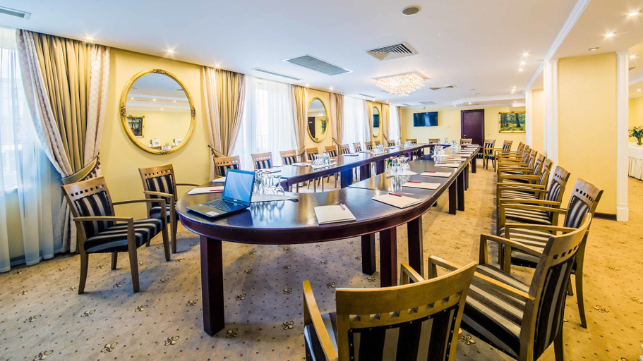Food & Drinks 5, Hotel Minsk, Minsk