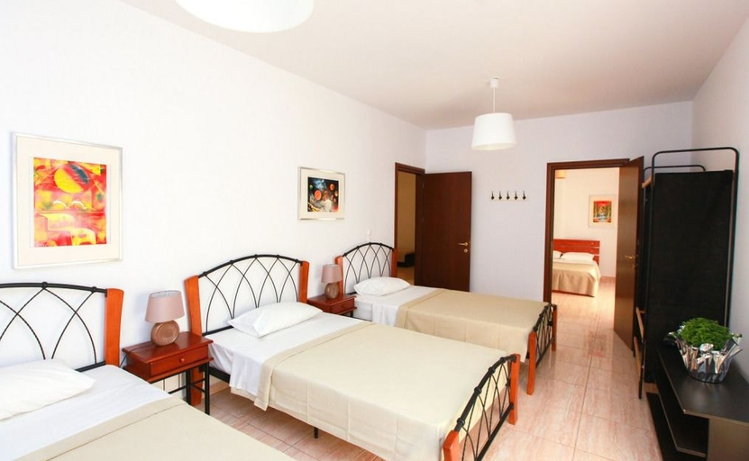 Bedroom 3, Ritsa Apartments, Thessaly