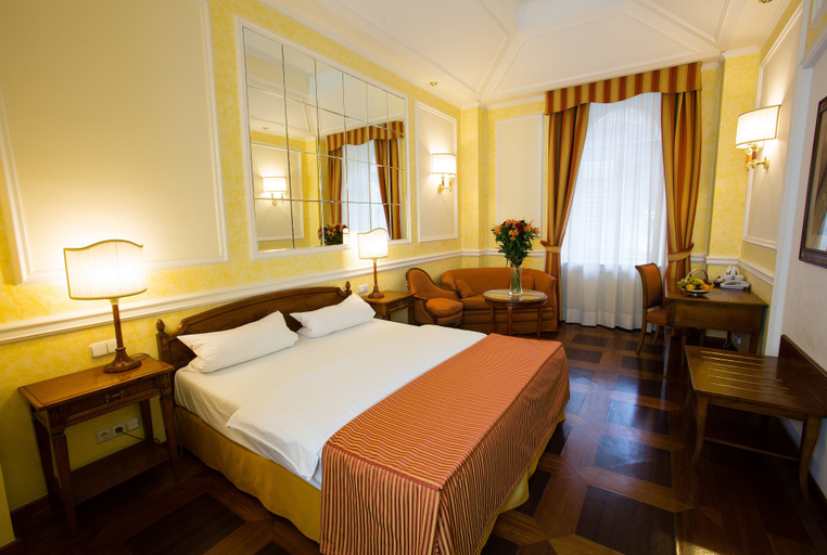 Bedroom 2, Hotel Kinsky Fountain, Praha 6