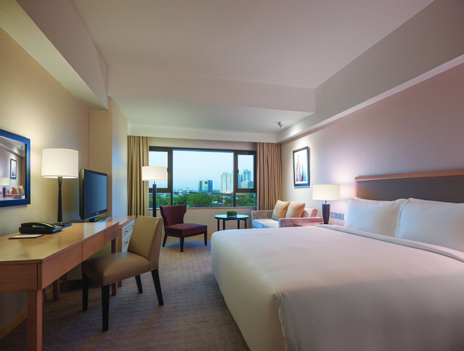 New World Makati Hotel, Makati City