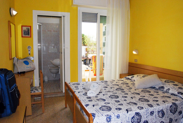 Bedroom 3, Hotel Milena, Rimini