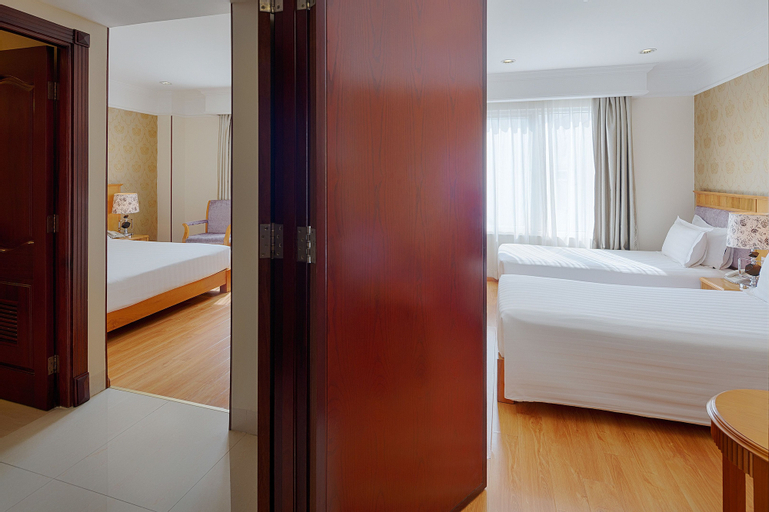 Silverland Central Hotel, Quận 1