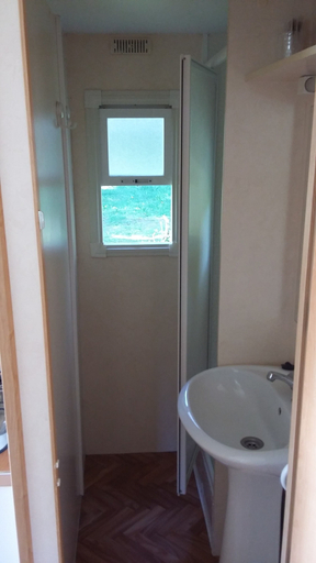 Bathroom 4, Camping de Fléchat, Puy-de-Dôme
