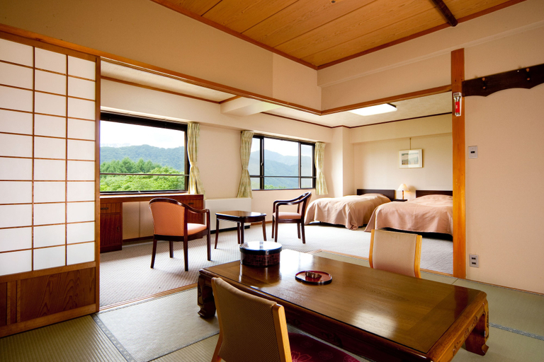 Bedroom 4, Okutone Onsen Hotel Sunbird, Minakami