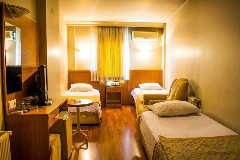 Serenti Hotel, Merkez