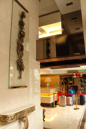Oriental Lander Hotel, Yau Tsim Mong