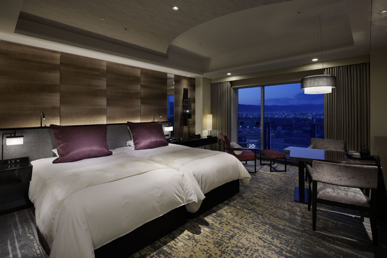Bedroom 13