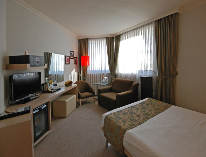 Bedroom 3, Best Western Eresin Hotels Taxim, Beyoğlu