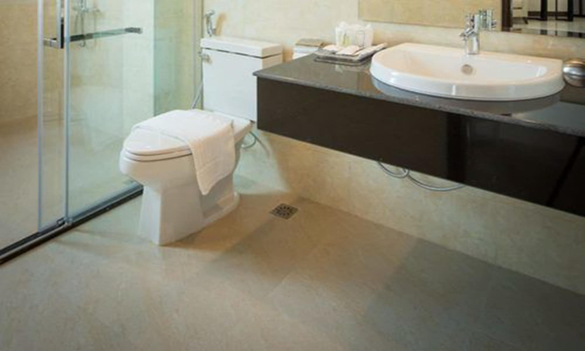 Bathroom 4, Center Point Boutique Hotel, Vientiane
