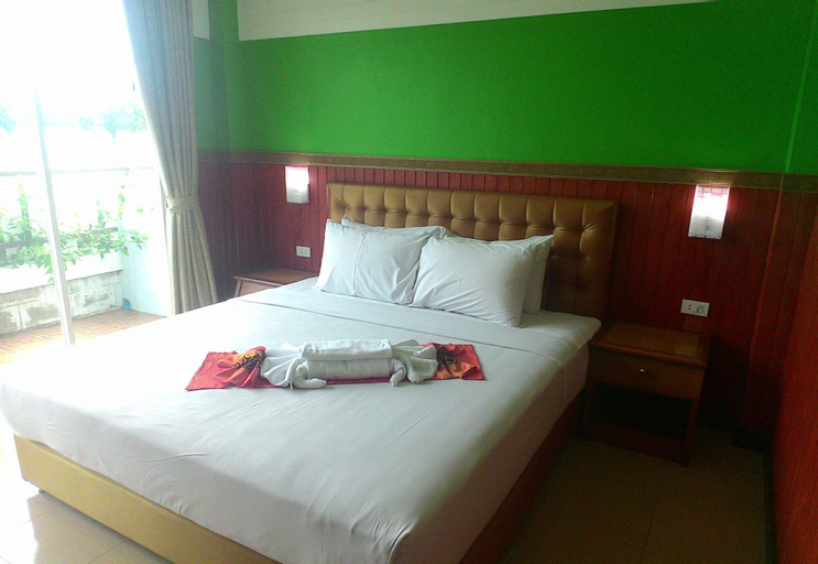 Ing-Fah Villa, K. Sam Roi Yot