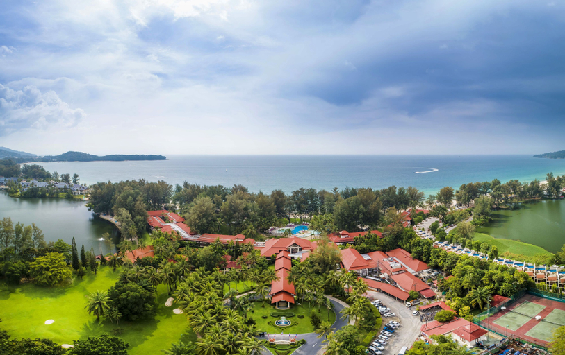 Dusit Thani Laguna Phuket, Pulau Phuket