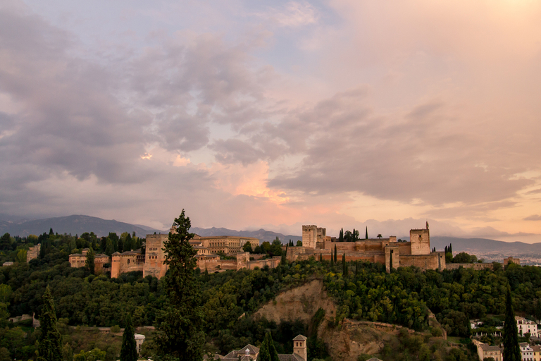 Exterior & Views 2, Atenas Granada, Granada