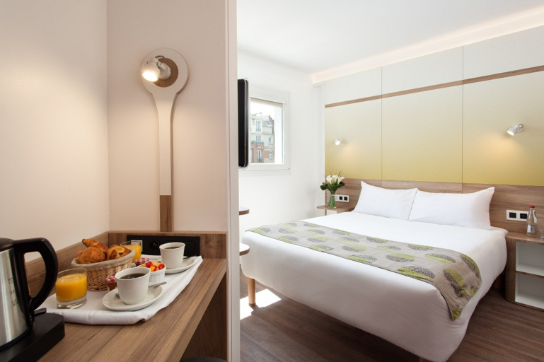 Bedroom 2, Kopster Hotel Paris Porte de Versailles, Paris