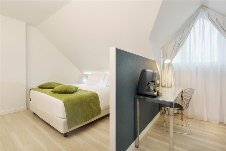 Bedroom 2, Hotel München City Center affiliated by Meliá, München