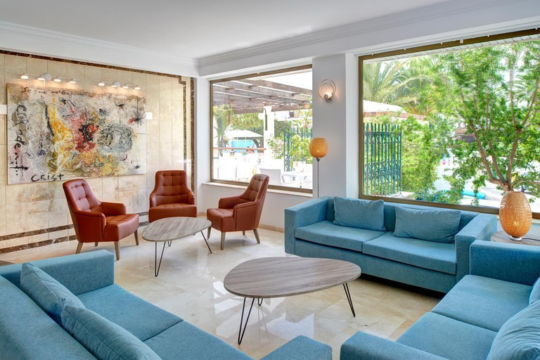 Public Area 2, Hotel Morito, Baleares