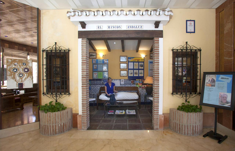 Public Area 4, Jabega, Málaga